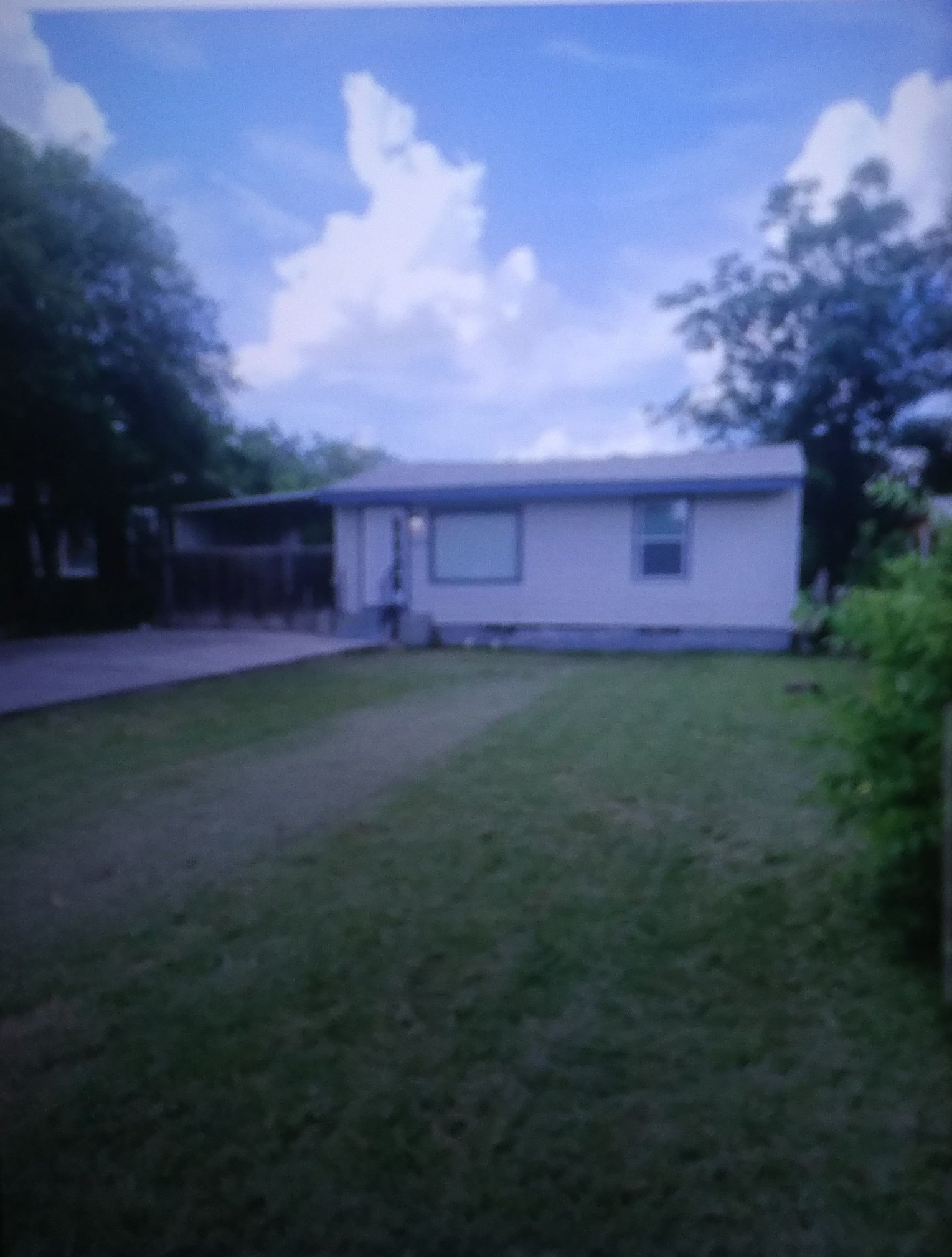 San Antonio House: 2319 Basse Rd