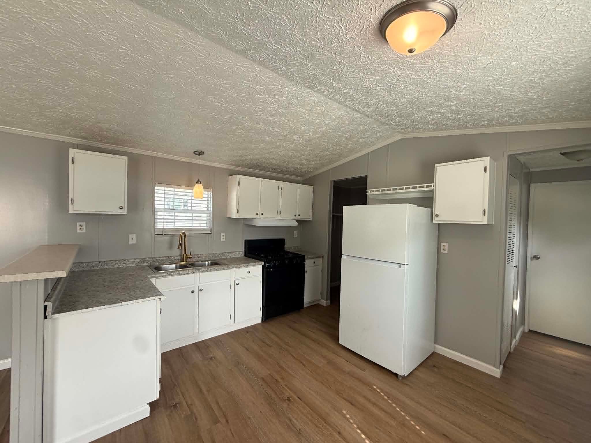 Springfield House: 1236 N Oaklane road