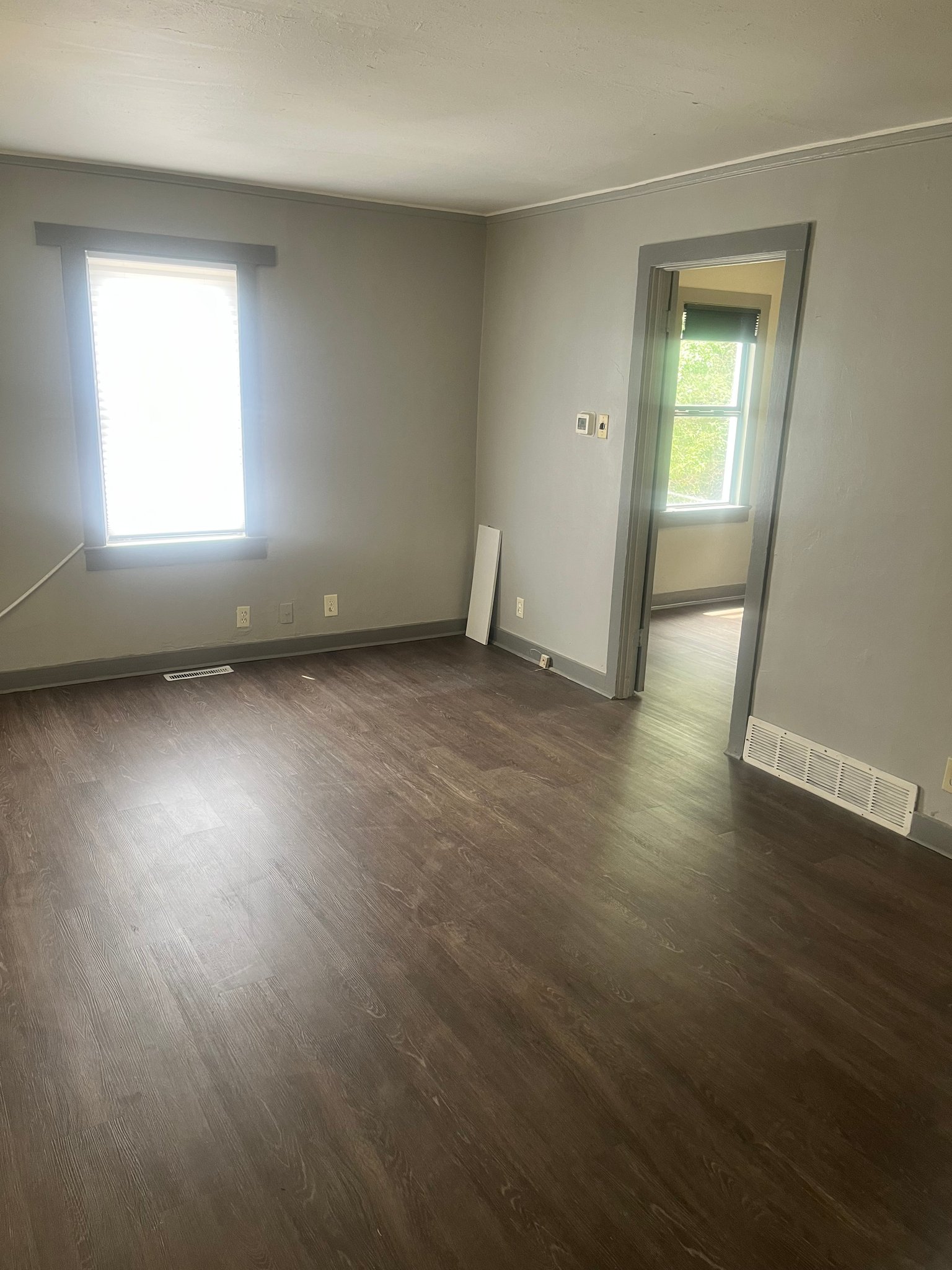 Aurora House: 1409 Hanover St