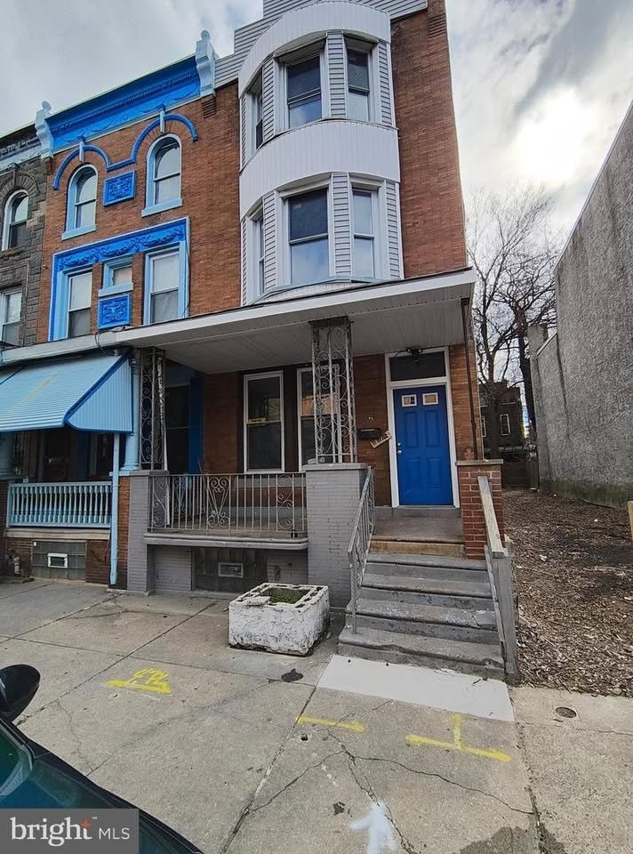 Philadelphia Multiplex: 3715 N 15th St Unit 2A