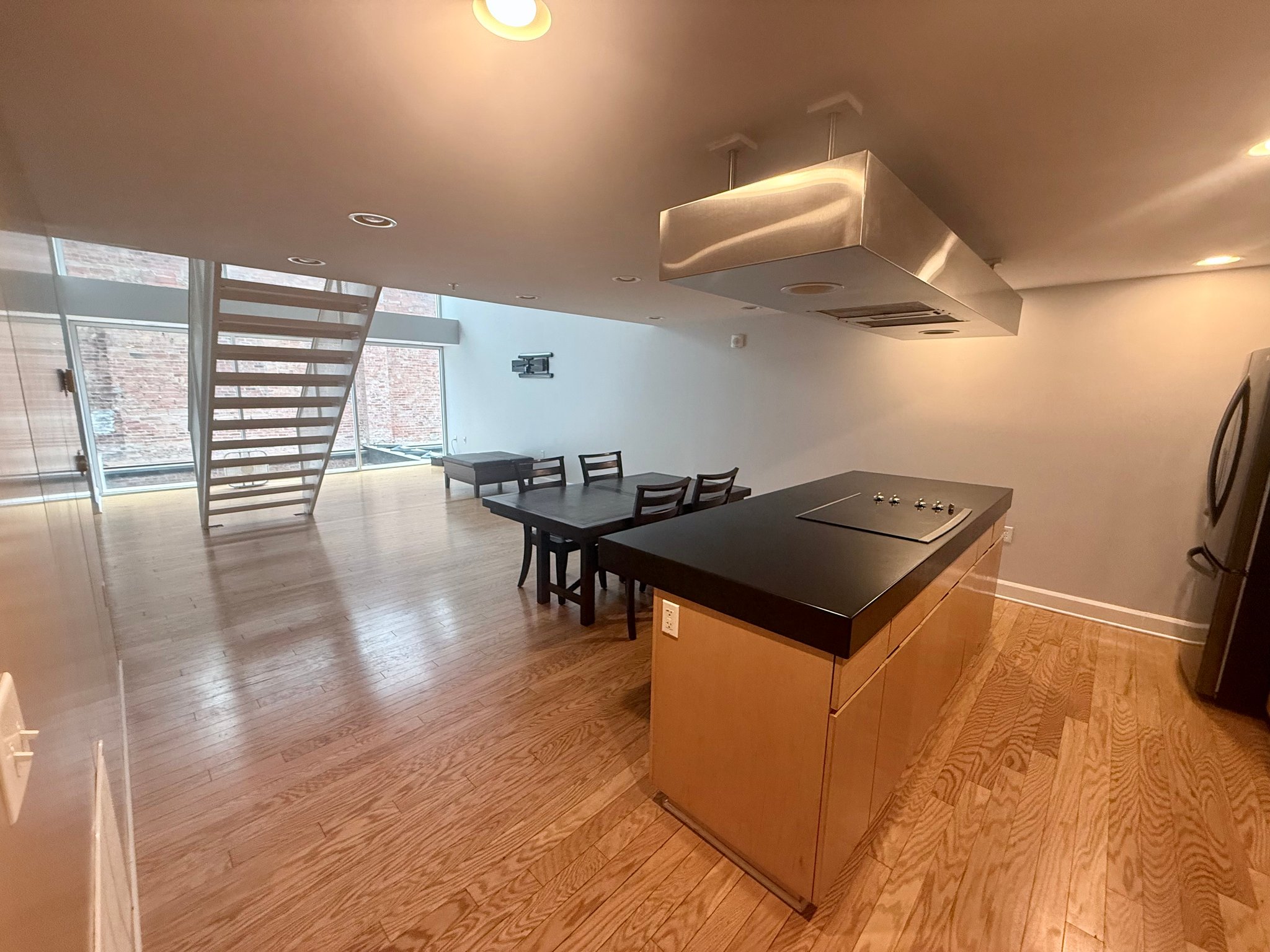 Columbus Condo: 106 N High St