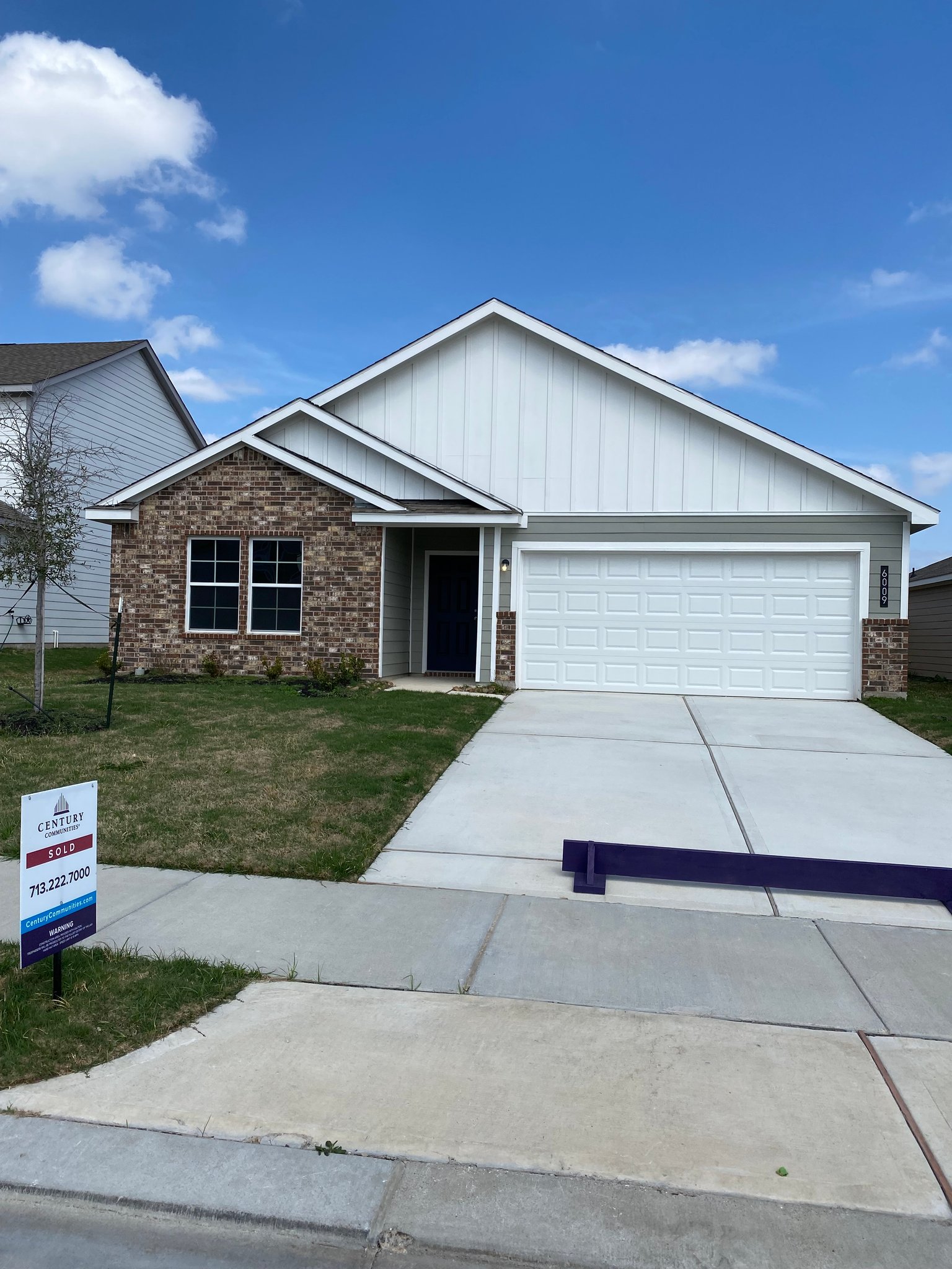 Bryan House: 6009 Crest Bridge Ct