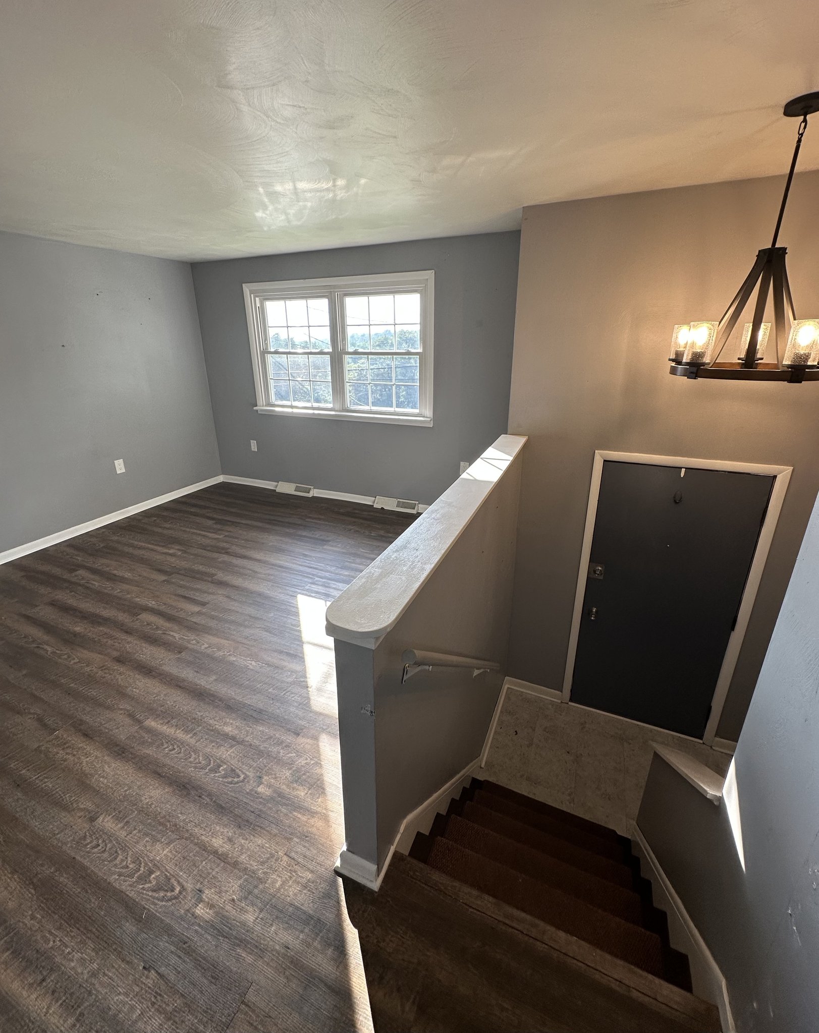 Irwin House: 1681 Morris Ave