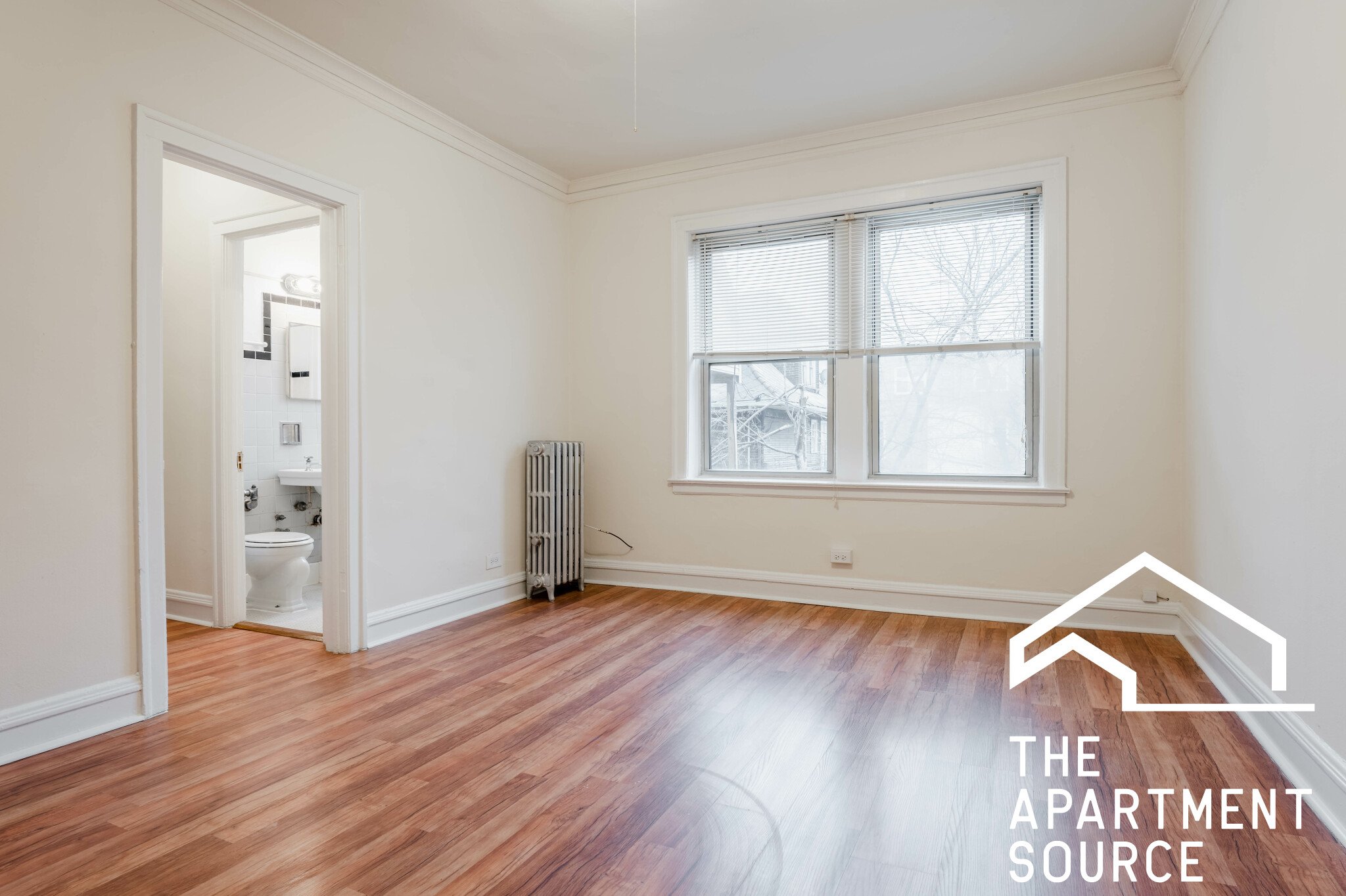 Chicago Apartment: 2536 N Sawyer Ave