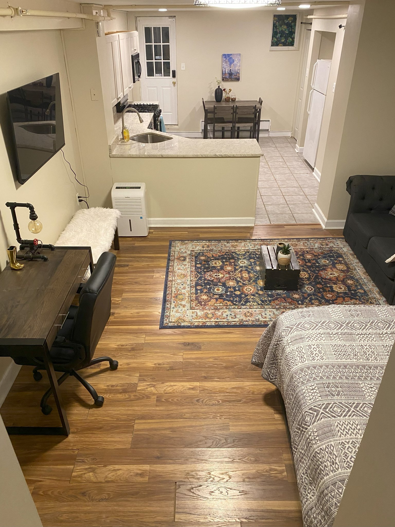Baltimore Townhome: 234 Albemarle St