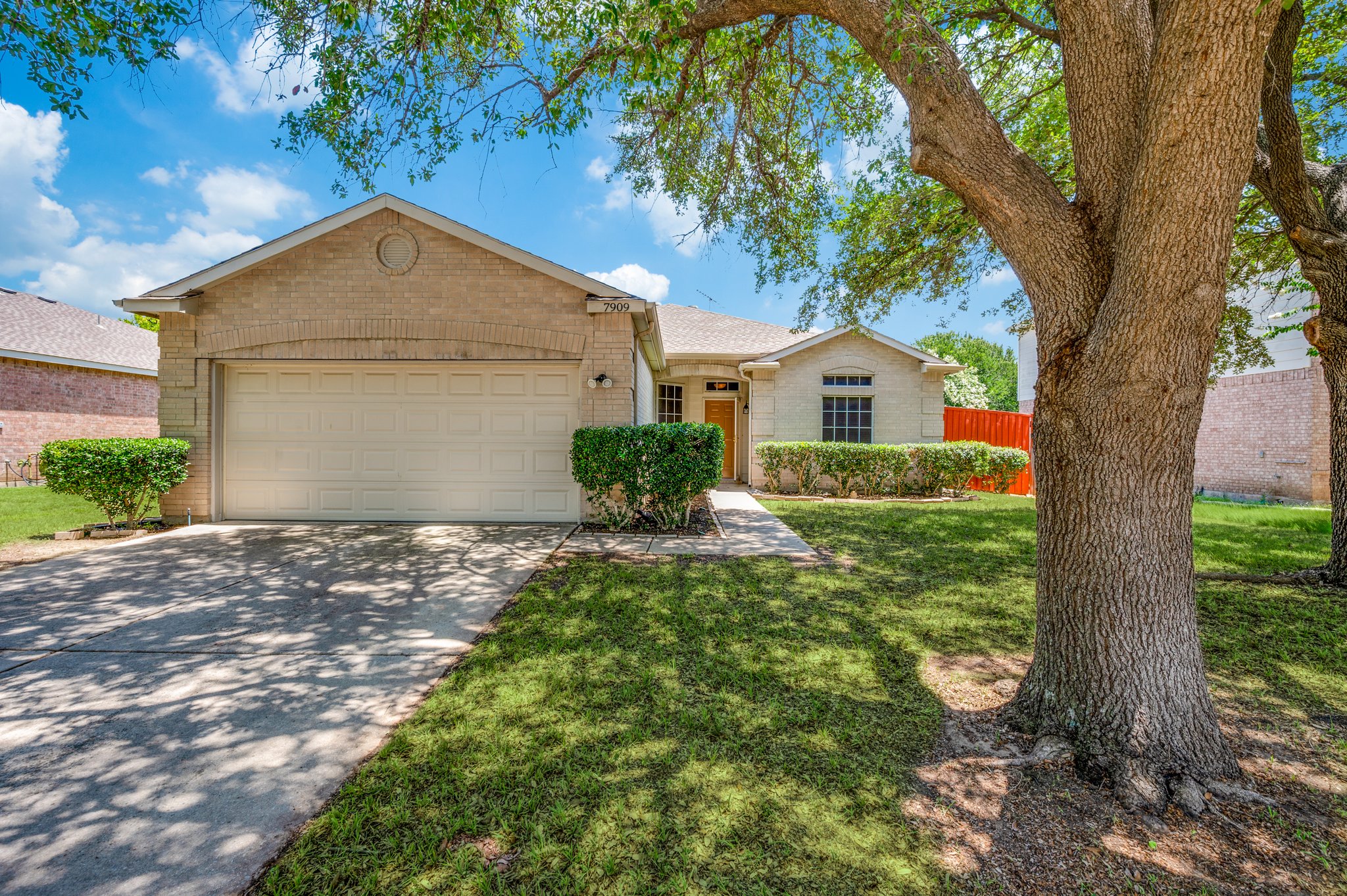 denton House: 7909 country home drive