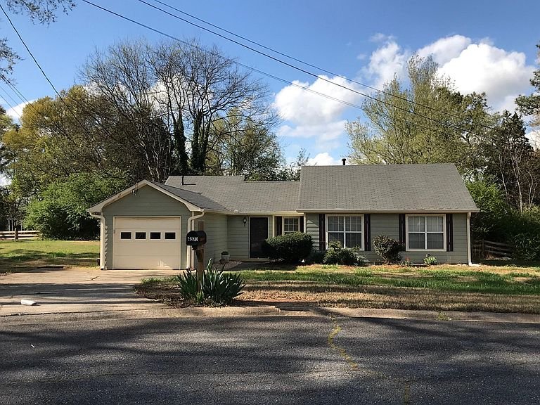 Marietta House: 4970 Turtle Smt NE