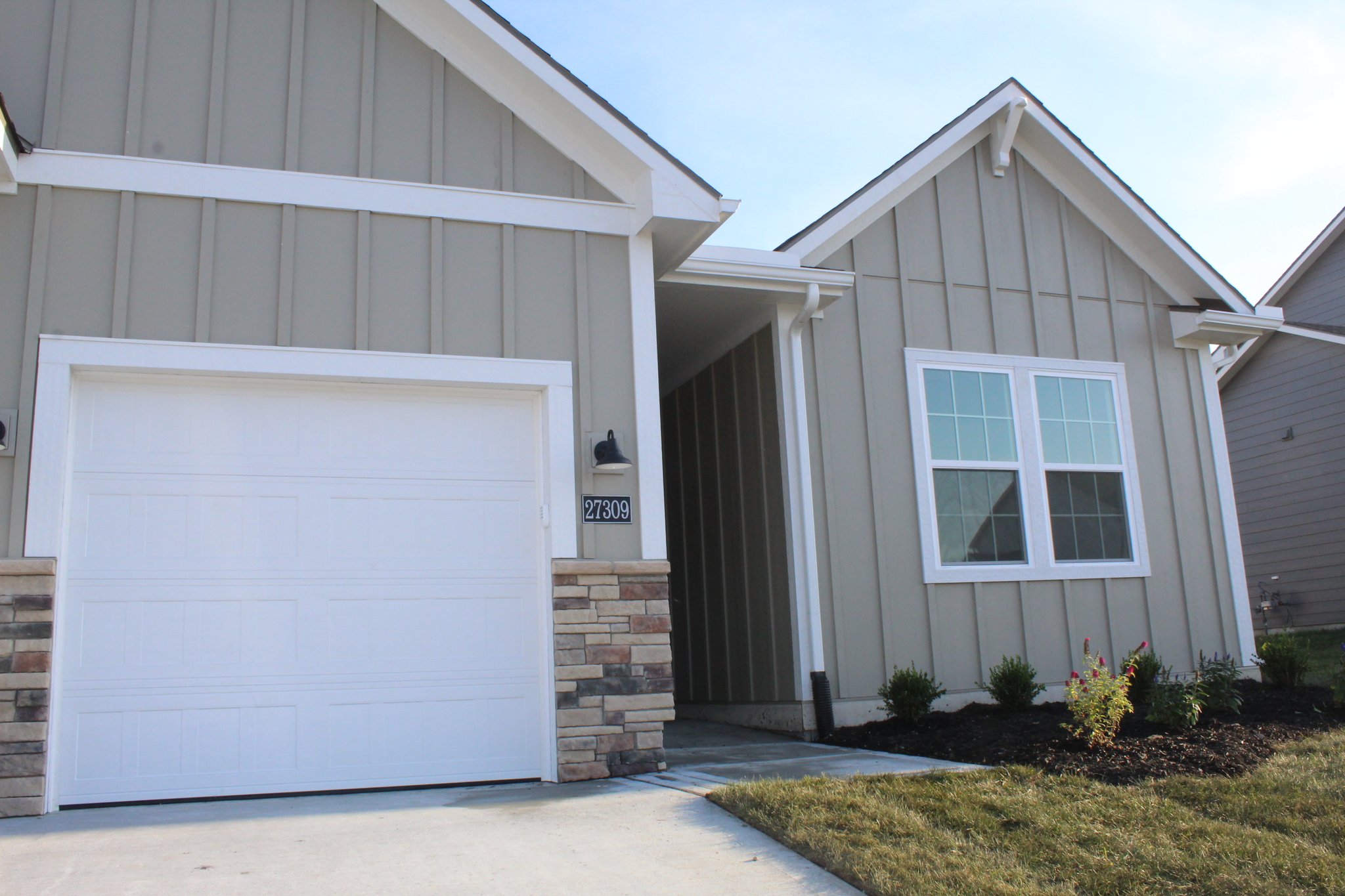 Lake Lotawana Townhome: 27309 E Acacia Dr