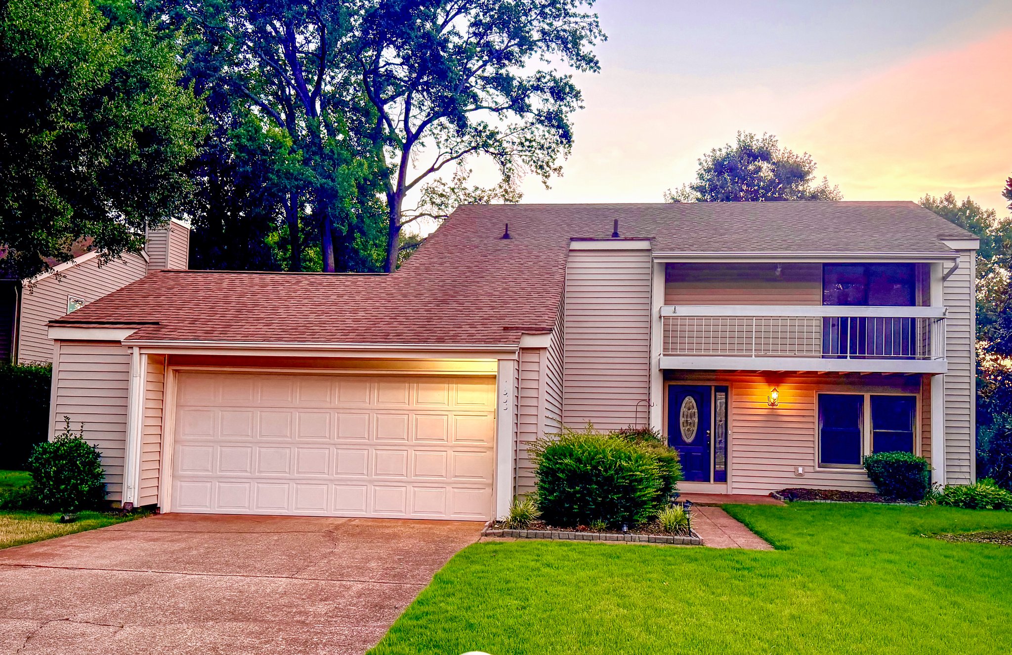 Virginia Beach House: 1556 Beachview Drive