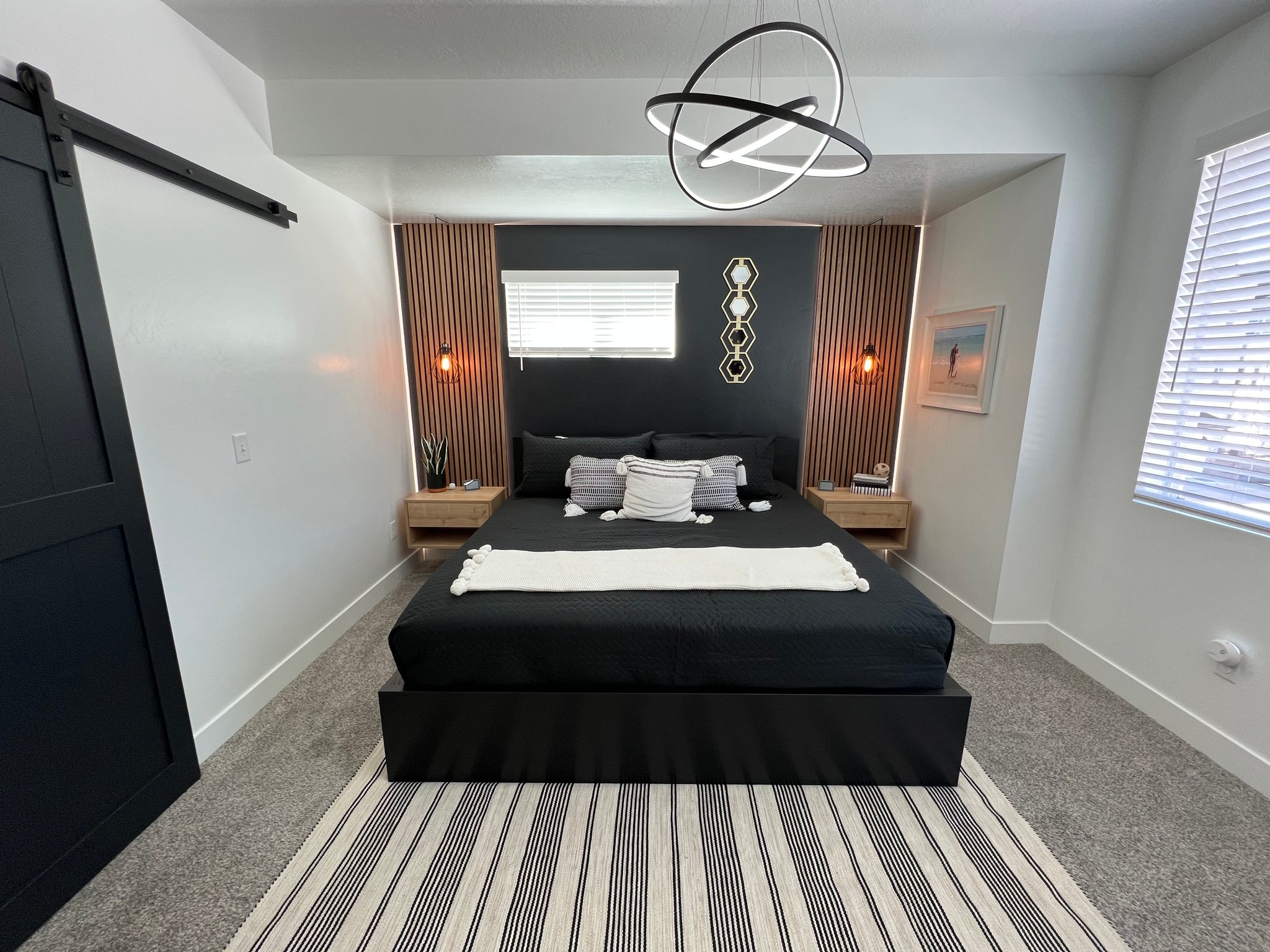 Providence Townhome: 431 w 85 s