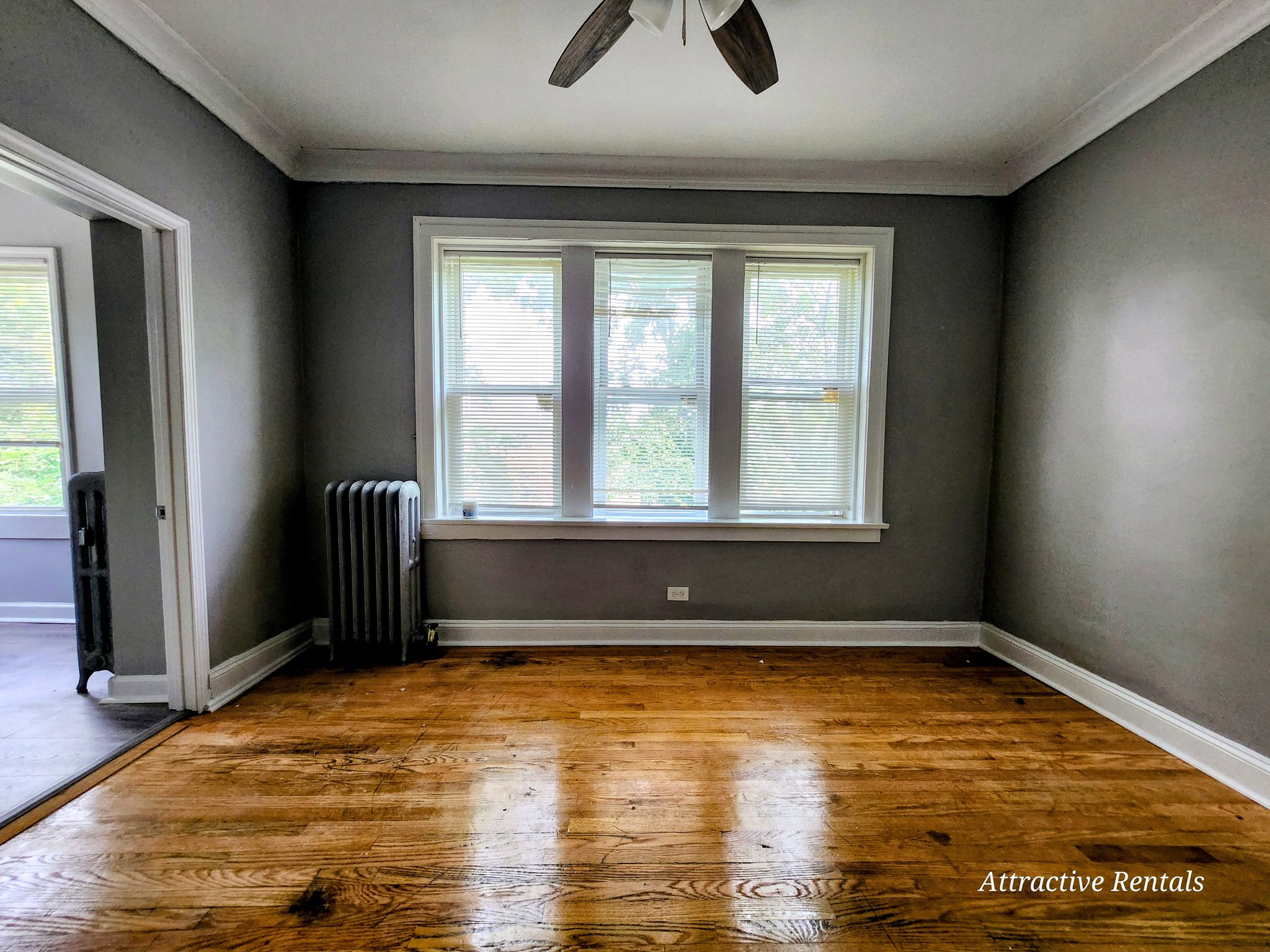 Chicago Apartment: 5350 W Division St