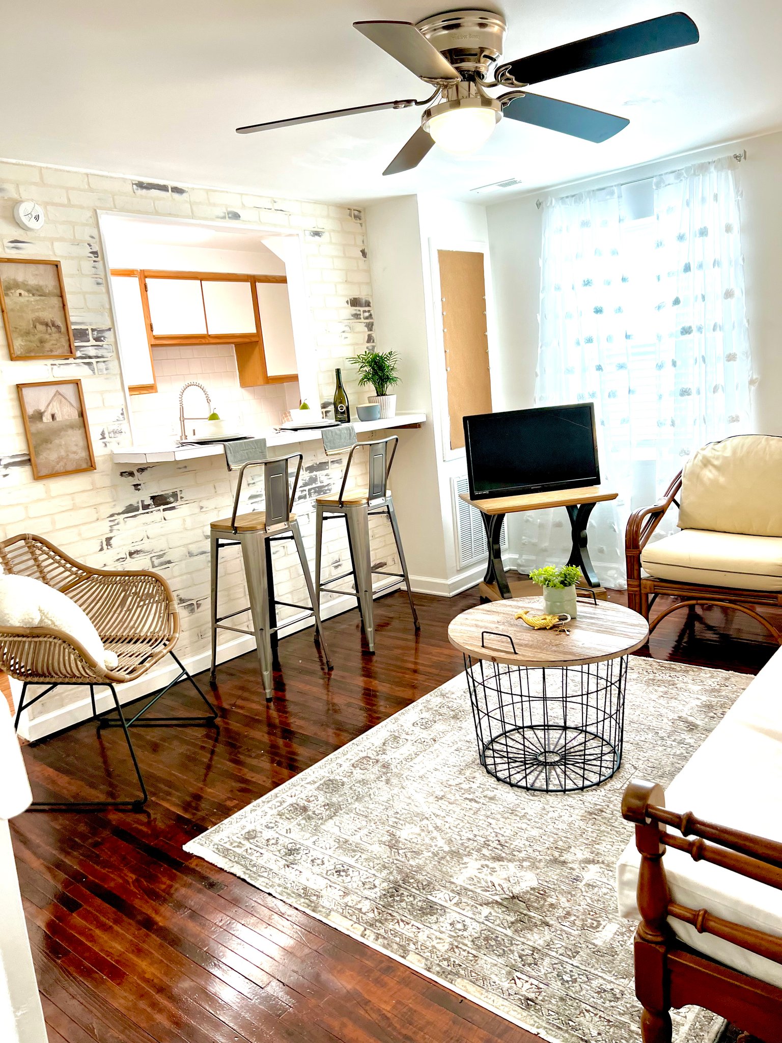 Johnson City Apartment: 107 Riverview Drive