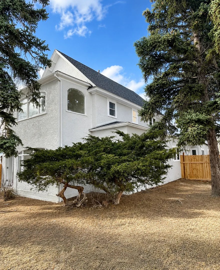 Colorado Springs House: 2801 W Uintah Street