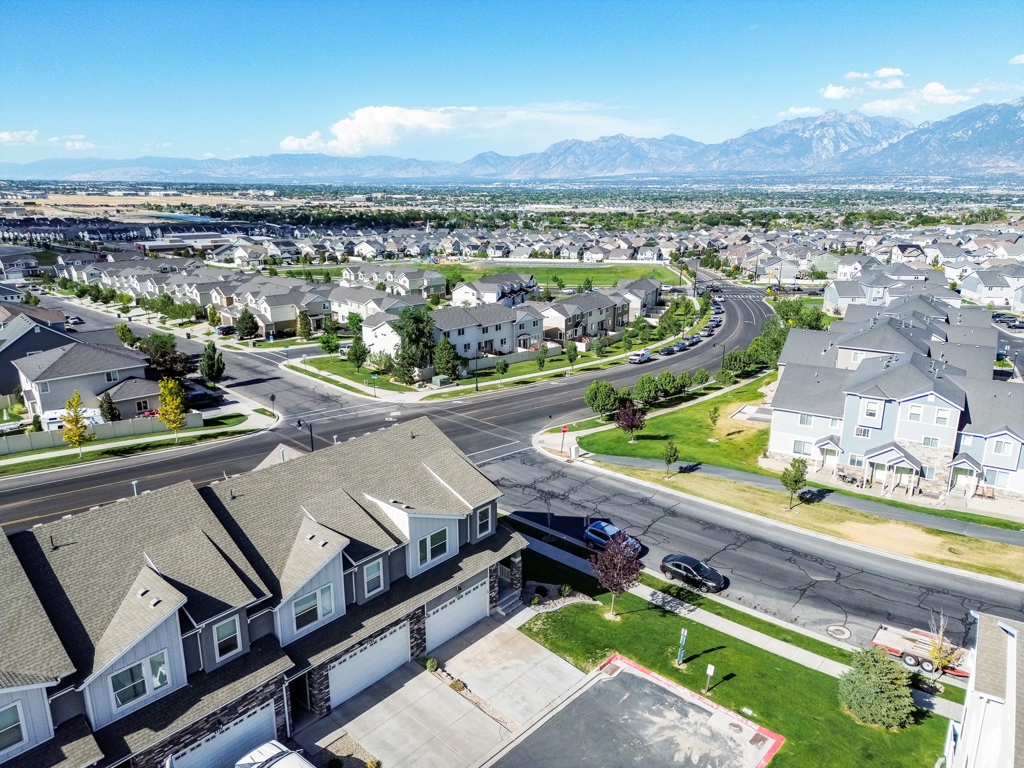 Herriman Townhome: 4442 W Lone Shadow Ln