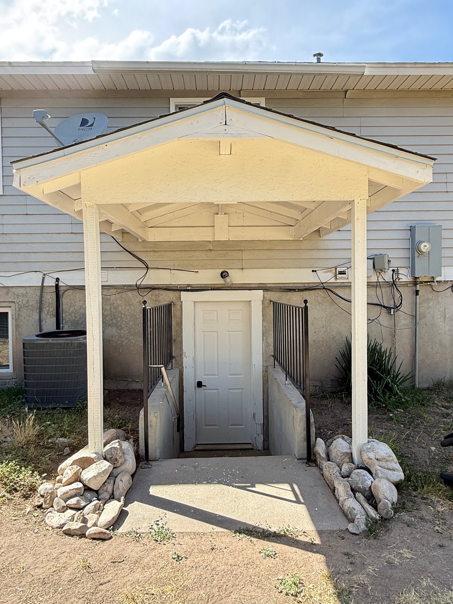 West Valley City Apartment: 4333 S 5630 W
