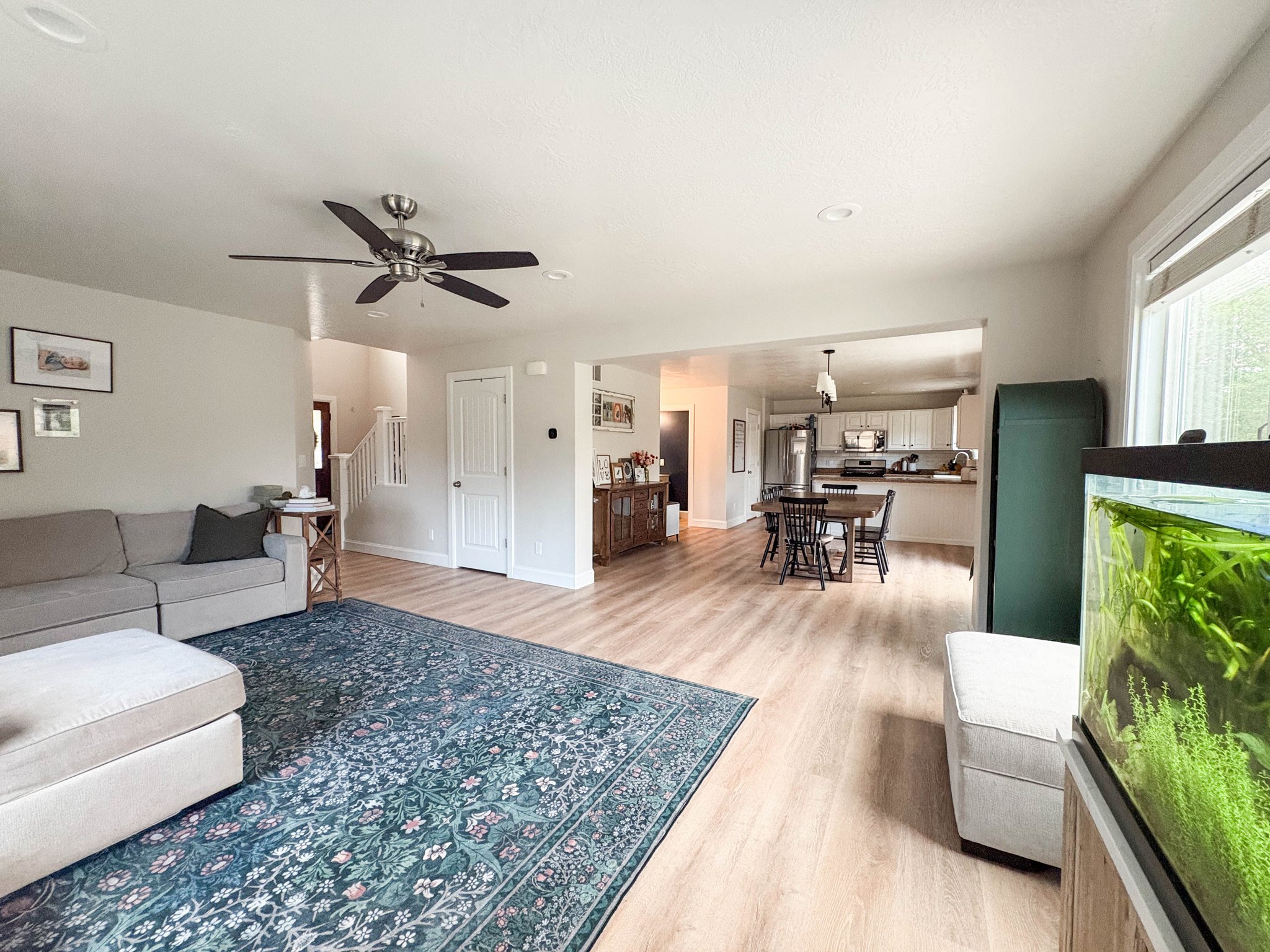 Spanish Fork House: 98 N 1650 E