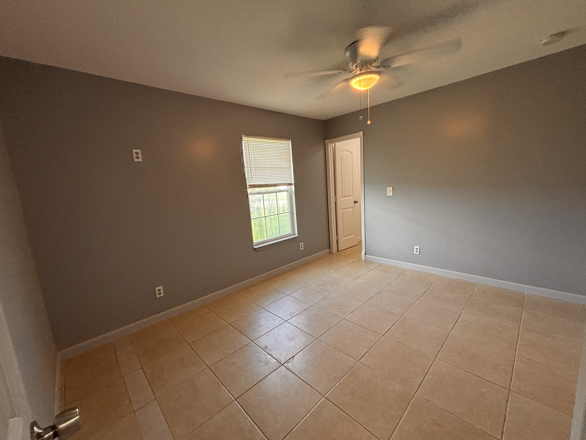 Port Saint Lucie Single Room: 1318 sw Ackard ave