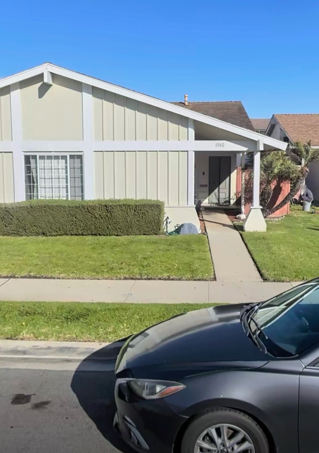 Oxnard House: 1940 Norma St