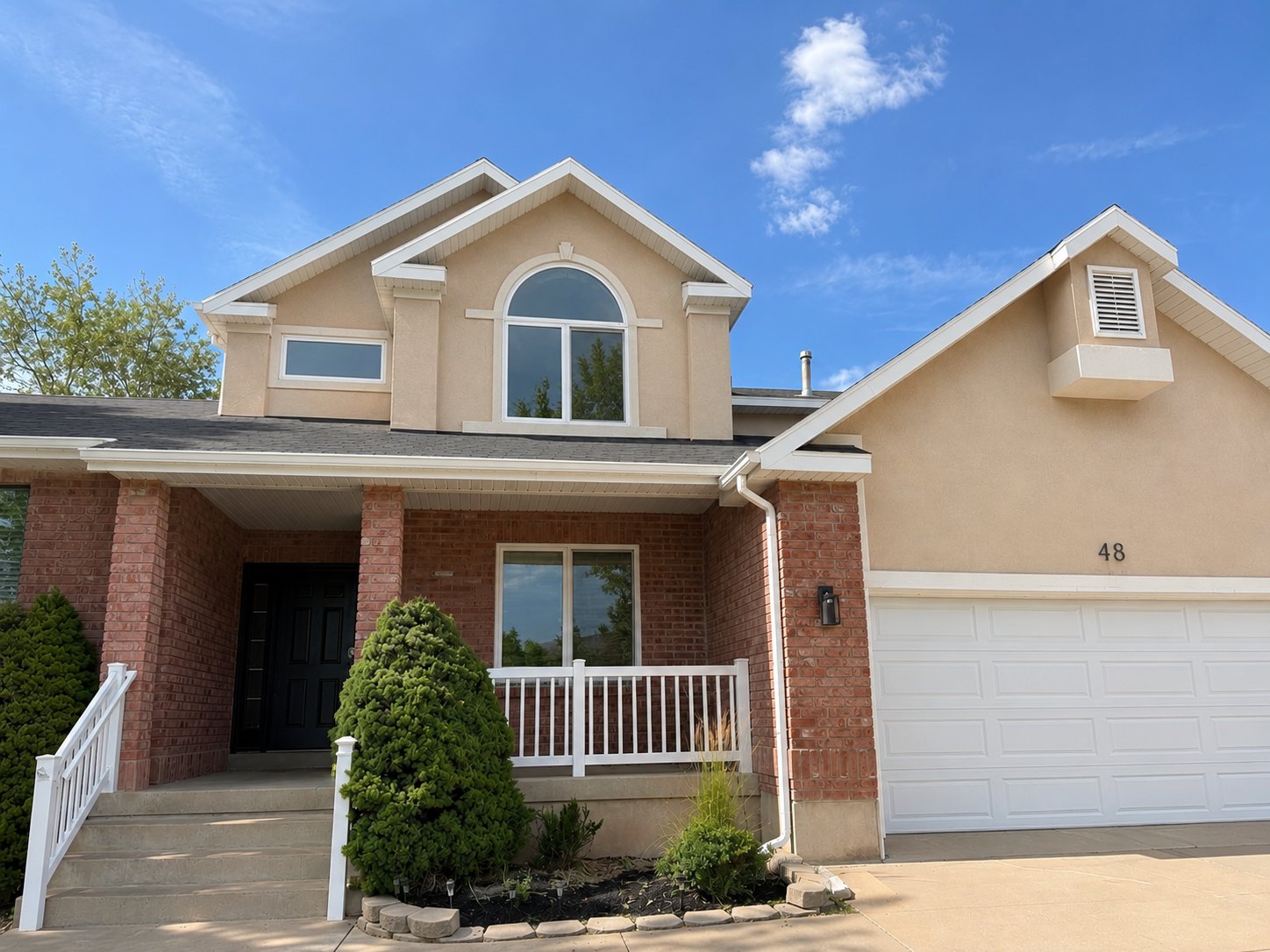 Kaysville House: 48 W 950 S