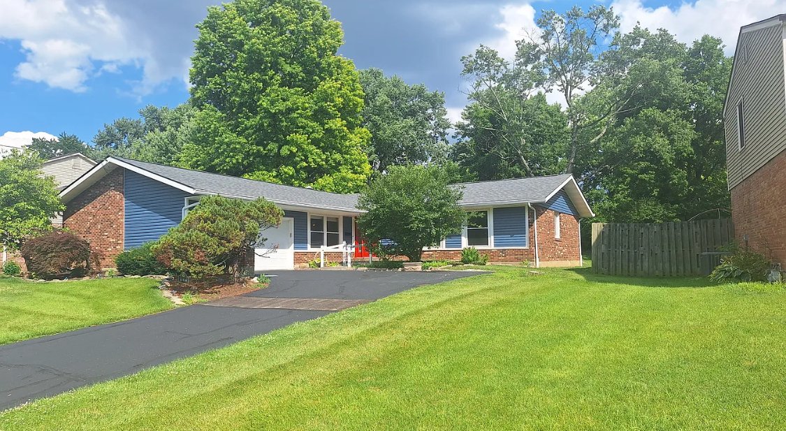 Cincinnati House: 11938 Elkwood Dr