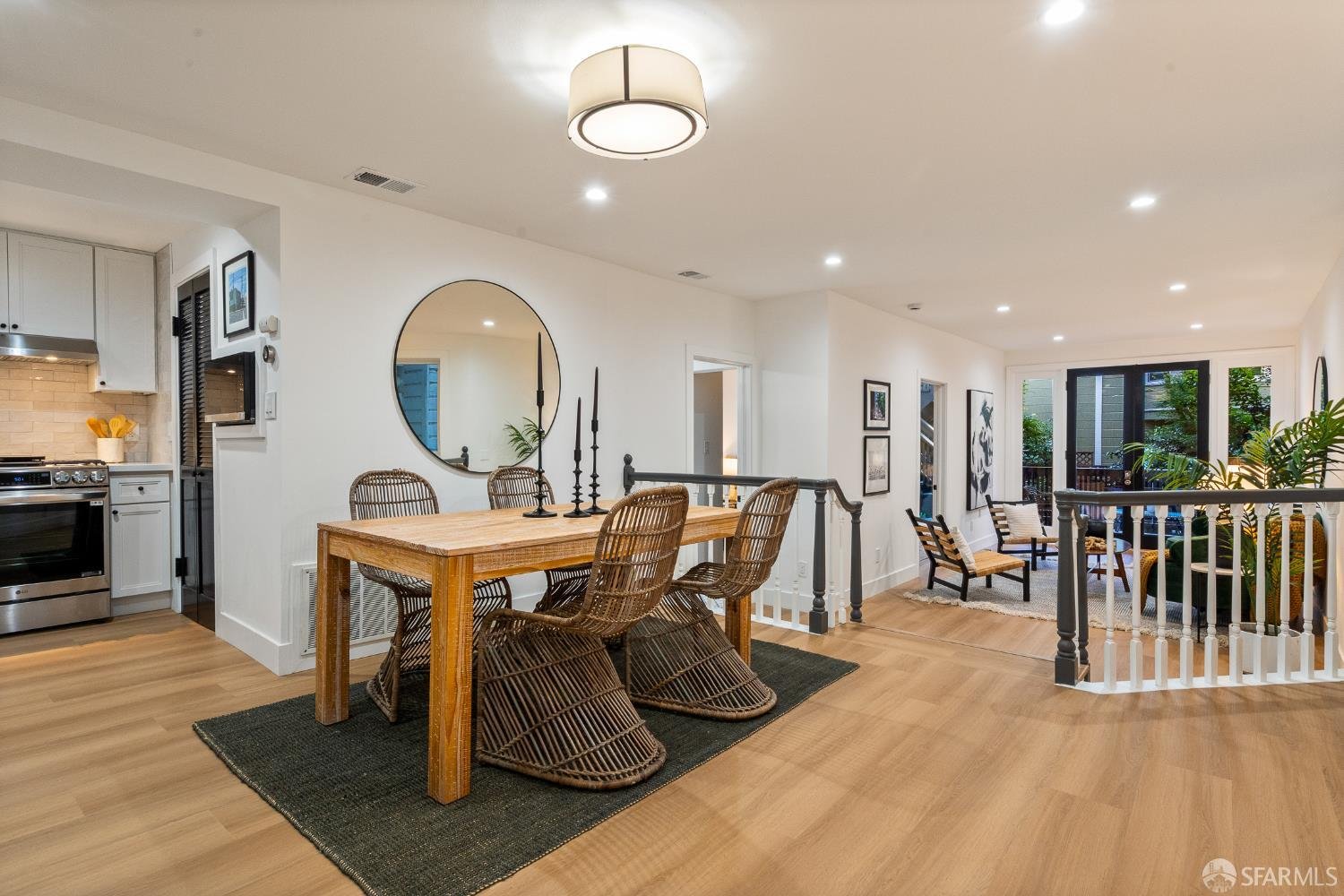 San Francisco Apartment: 283 Castro St