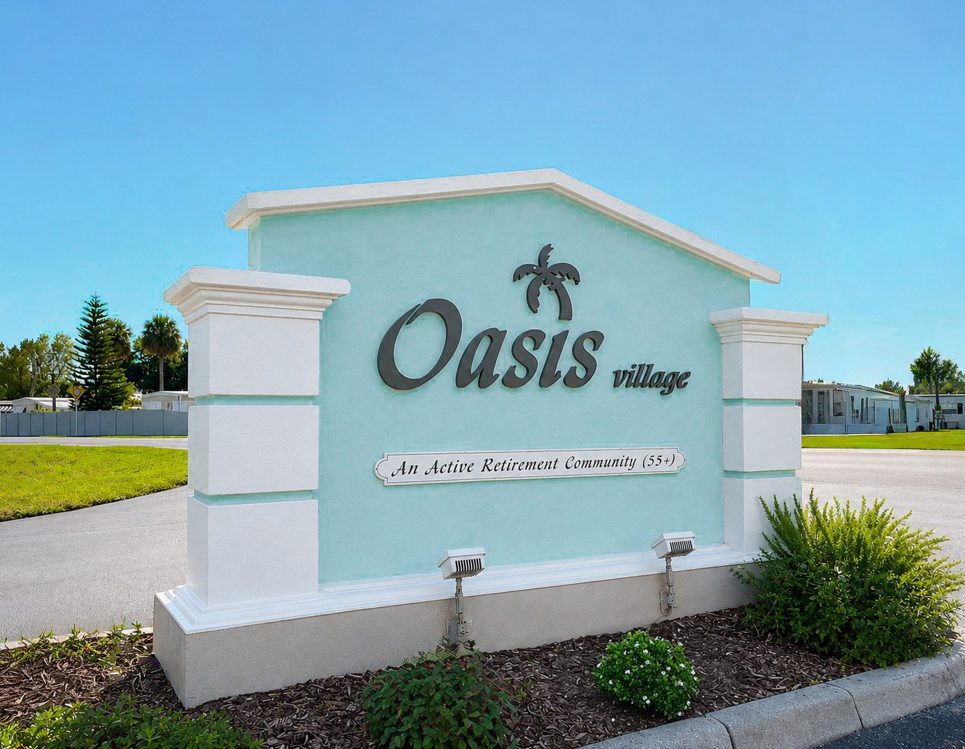 Okeechobee House: 1601 Us Highway 441 SE