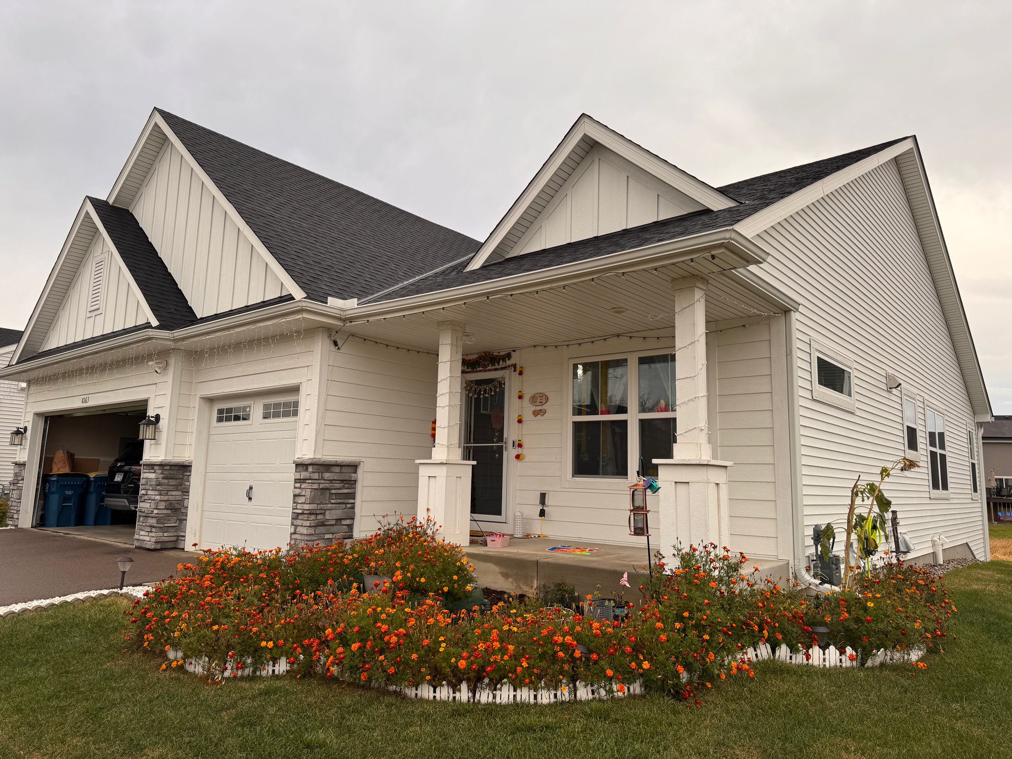 Lakeville House: 8163 187th St W