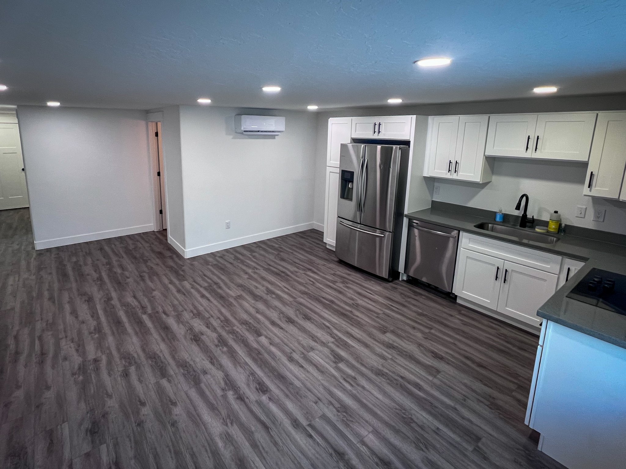 Magna Apartment: 8848 W Daisy View Ln