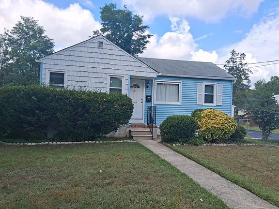 Woodbury Heights House: 1008 Prince Ave