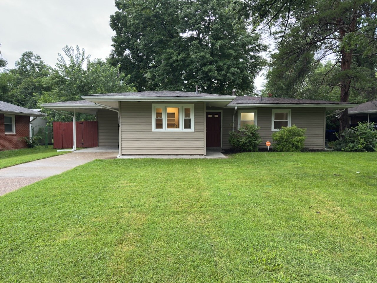 Louisville House: 3106 Rosedale Blvd