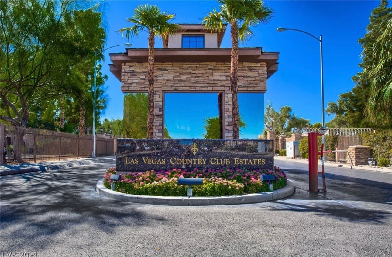 Las vegas Condo: 697 Oakmont Ave