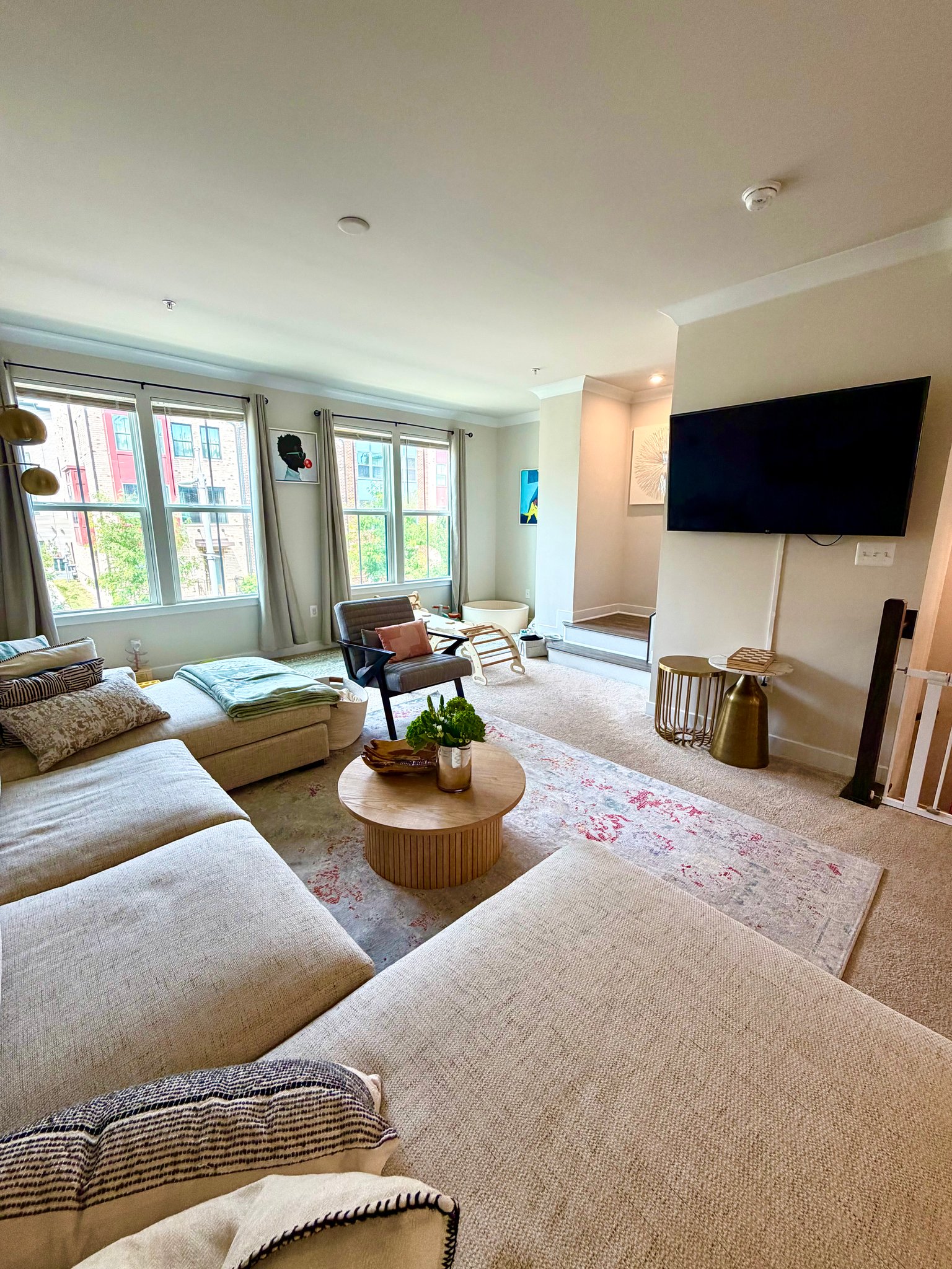 Suitland Townhome: 2806 Toles Park Dr