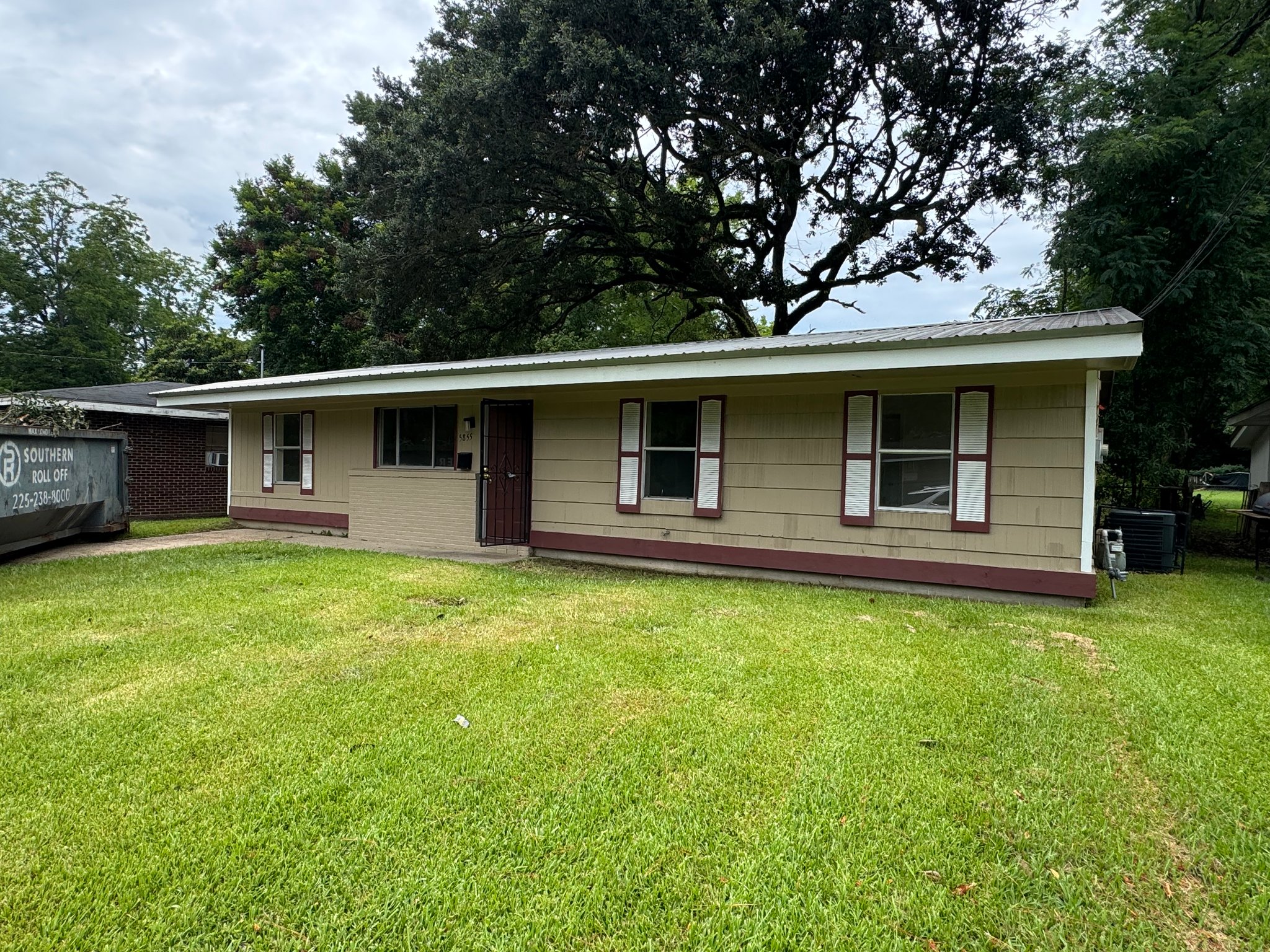 Baton Rouge House: 5855 Clayton Dr