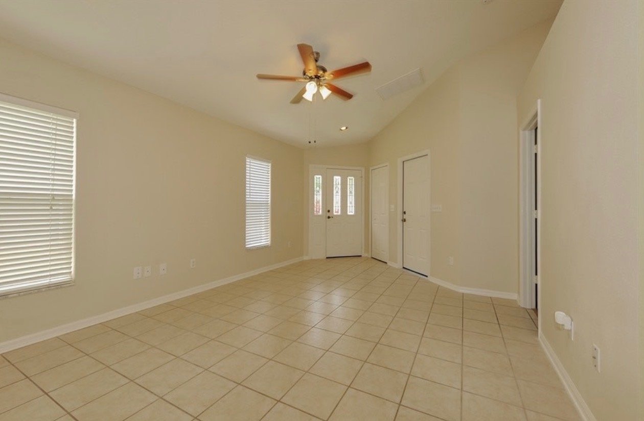 Deland House: 545 Penns Neck Dr