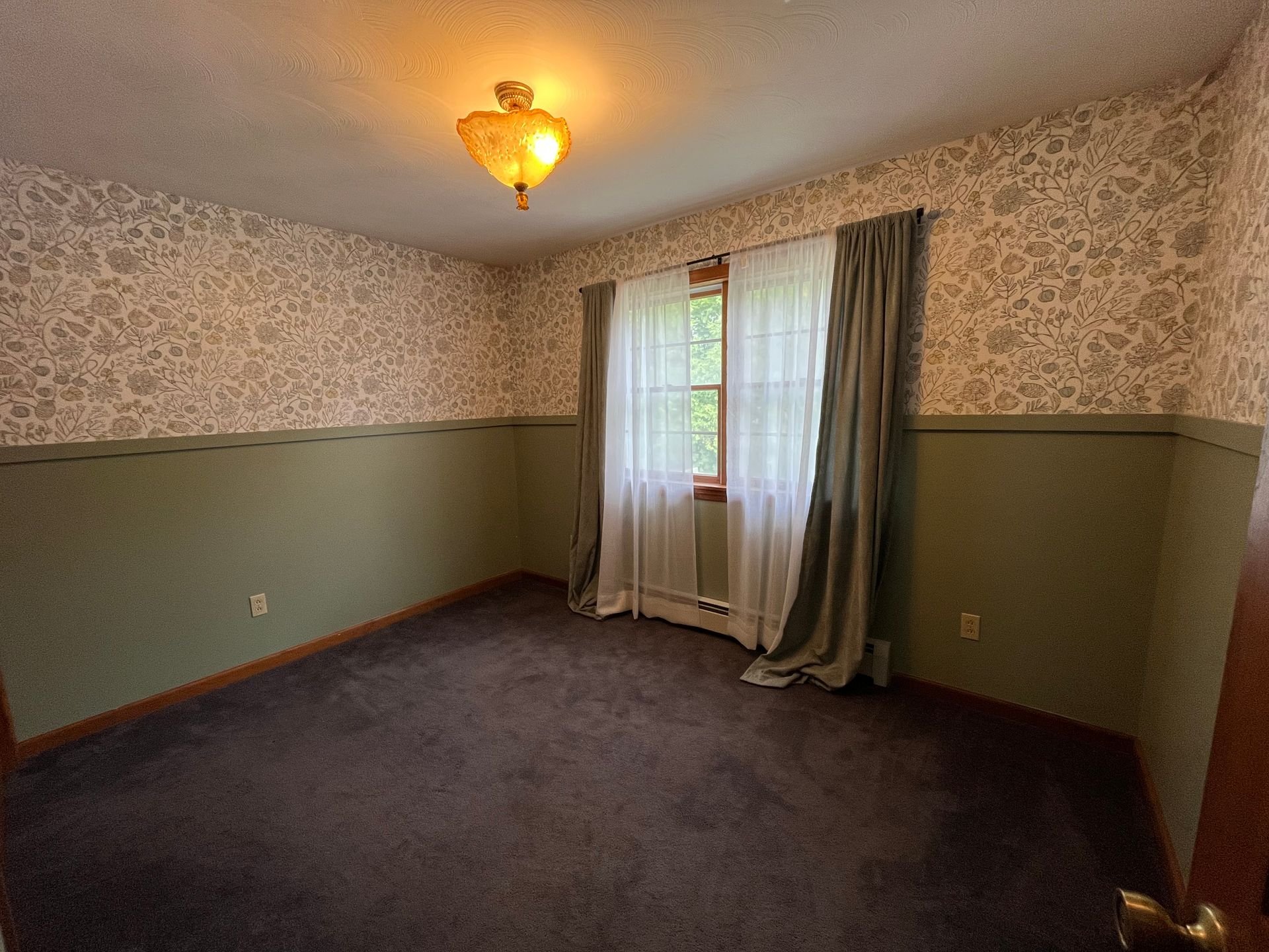 Waterville House: 9 Clearview Ave