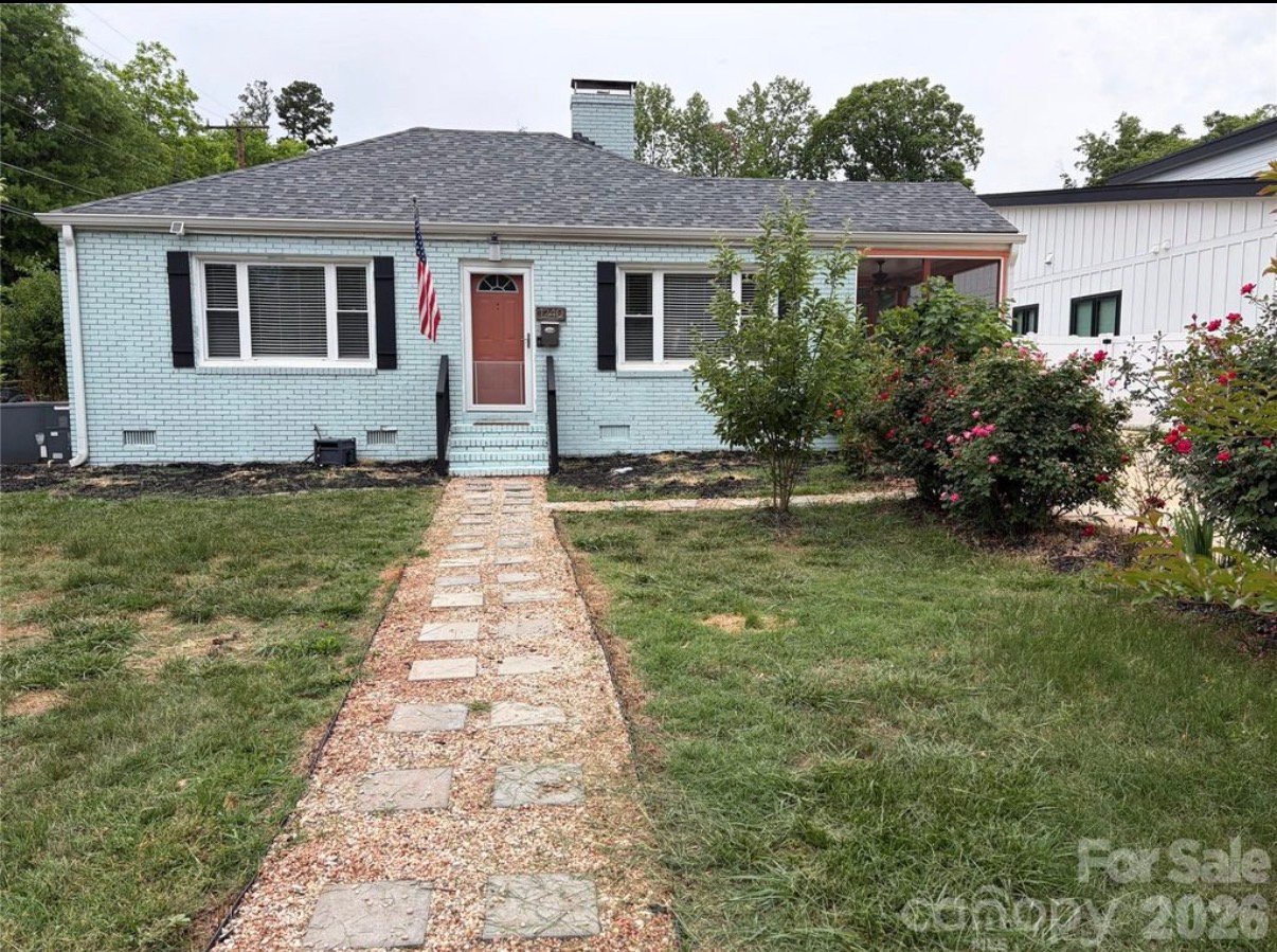 Charlotte House: 1240 Skyview Rd