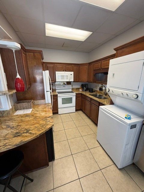 Niceville Condo: 815 Bayshore Dr Niceville, FL 32578