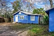 Jacksonville House: 531 New Berlin Rd Jacksonville, FL 32218