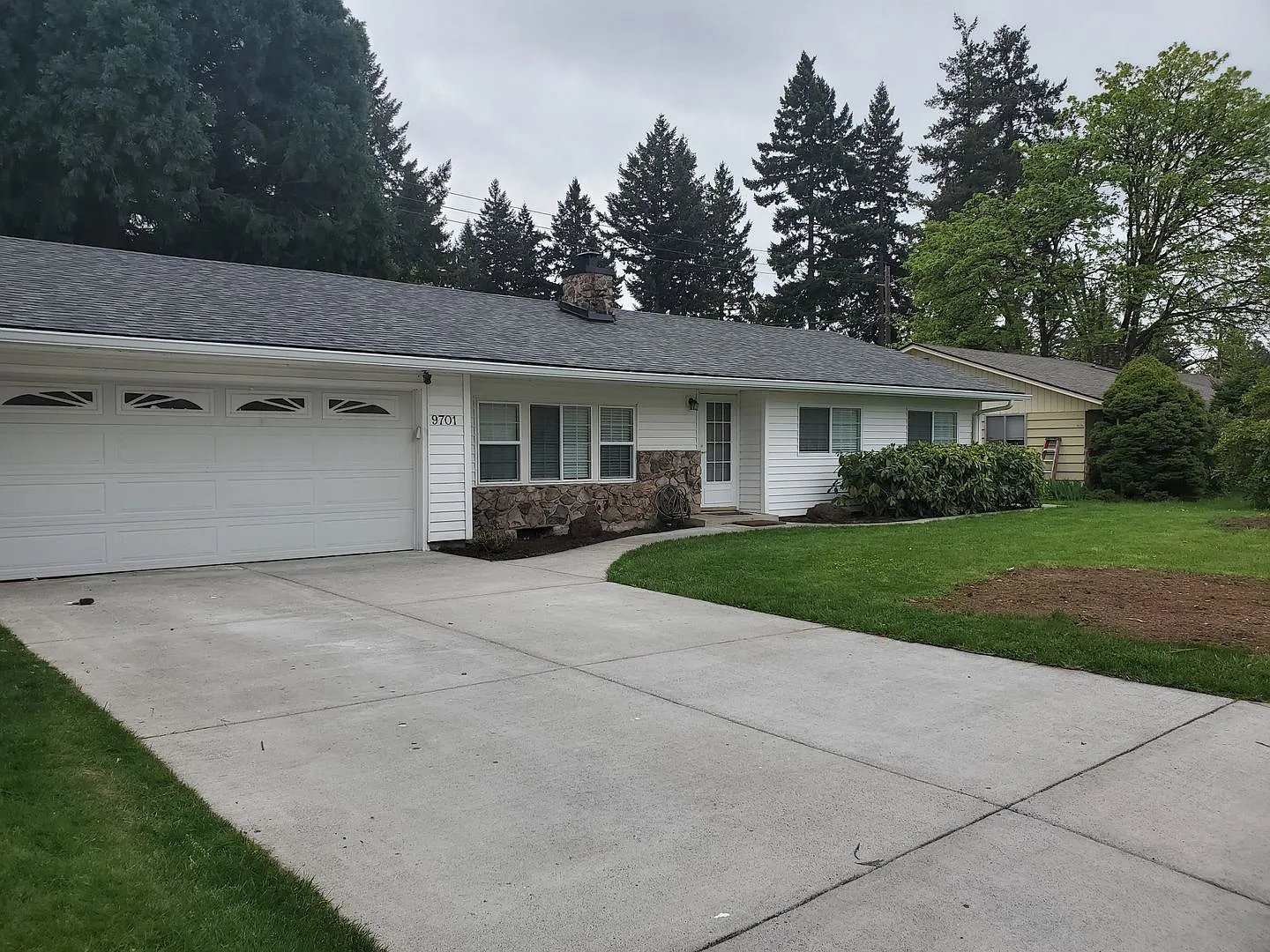 Vancouver House: 9701 SE 7th St