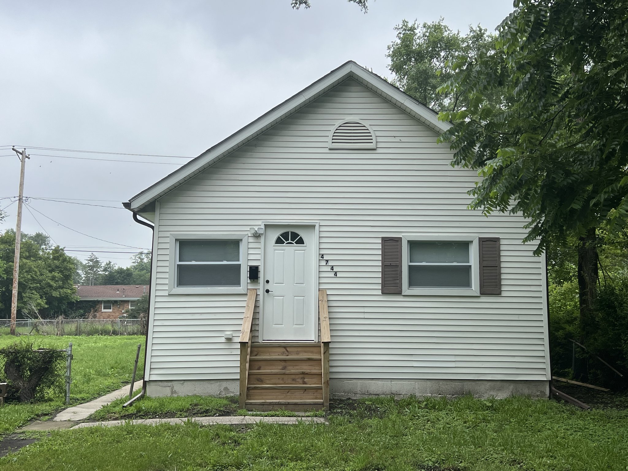Gary House: 4744 Delaware St.