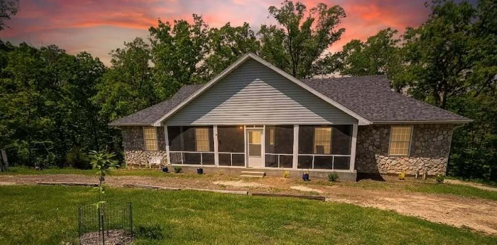 Cole Camp Multiplex: 25667 Buckley Lane