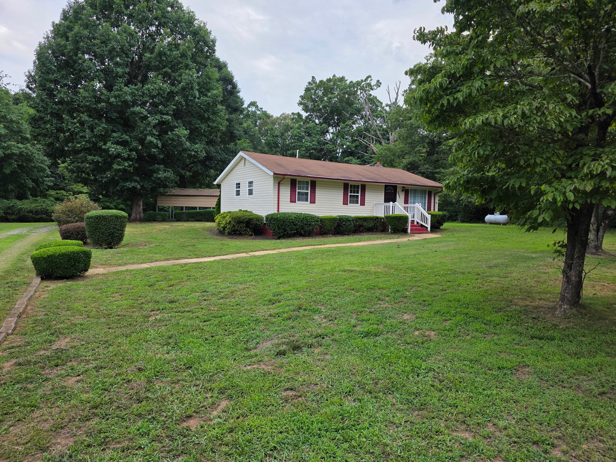 Powhatan House: 1425 Dorset Road