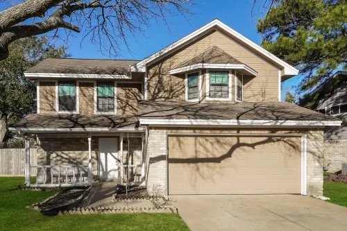 Katy House: 6915 eagle ridge drive