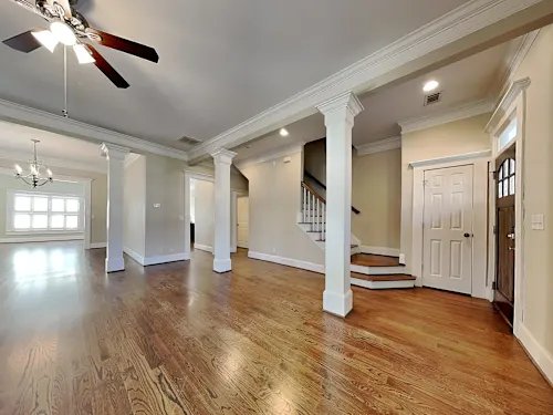 Atlanta House: 2350 Bouldercliff Way SE