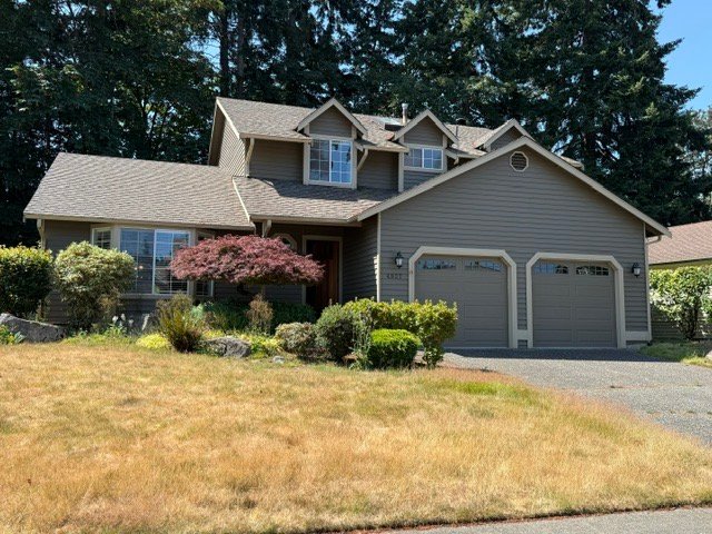 Renton House: 4927 NE 23rd St