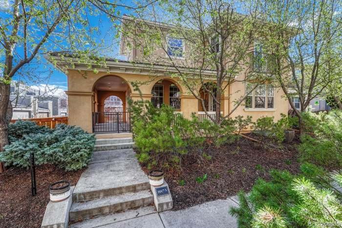 Denver House: 8873 E 29th Pl