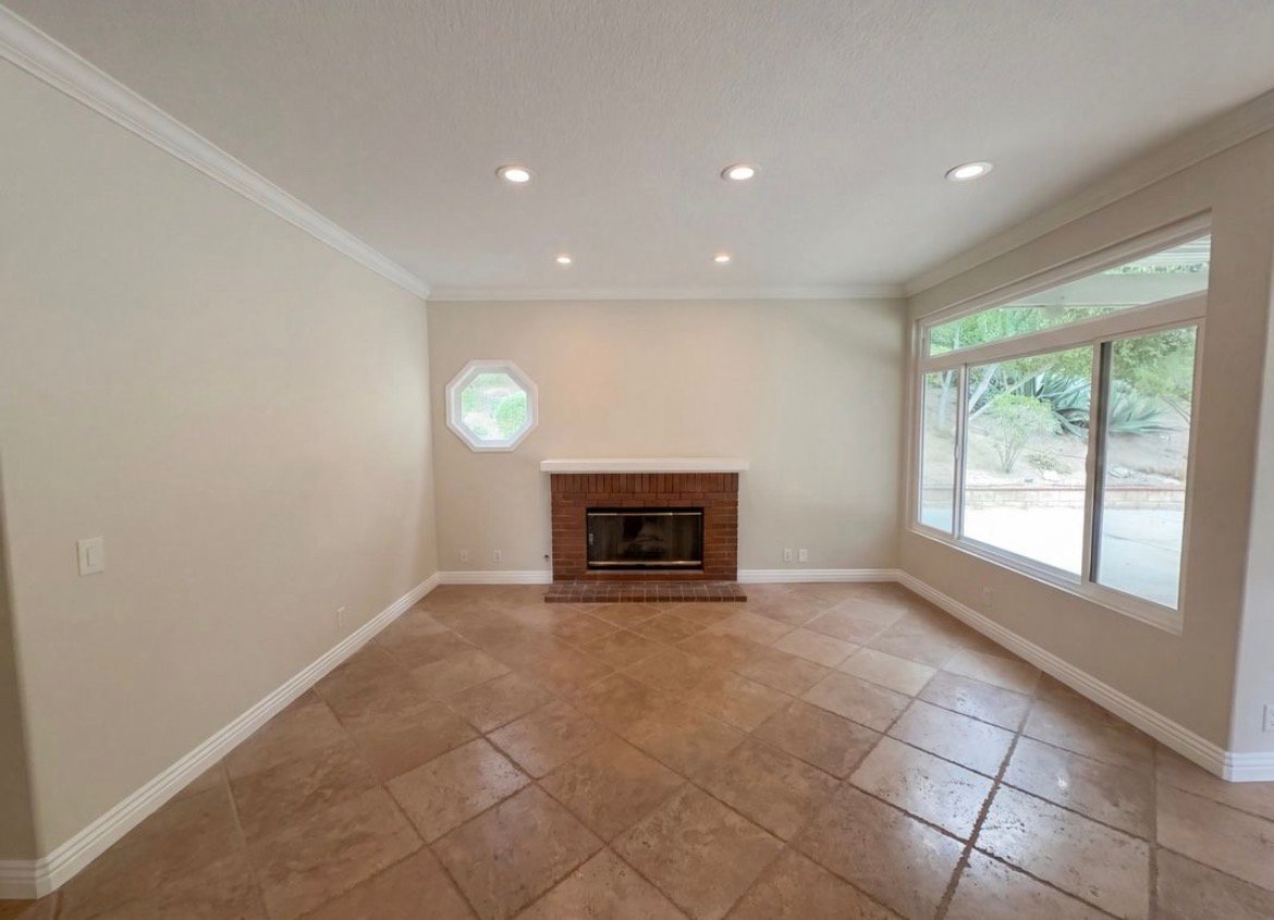 Yorba Linda House: 3810 San Antonio Rd