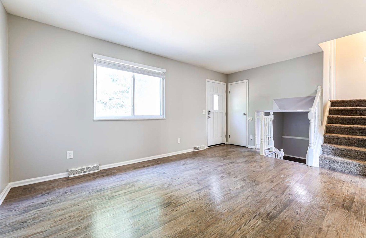 Aurora House: 14953 E Temple Pl