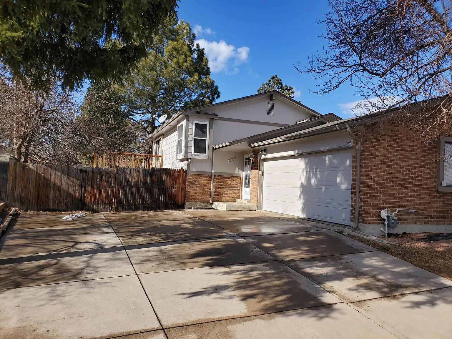 Broomfield House: 10463 Garland Way