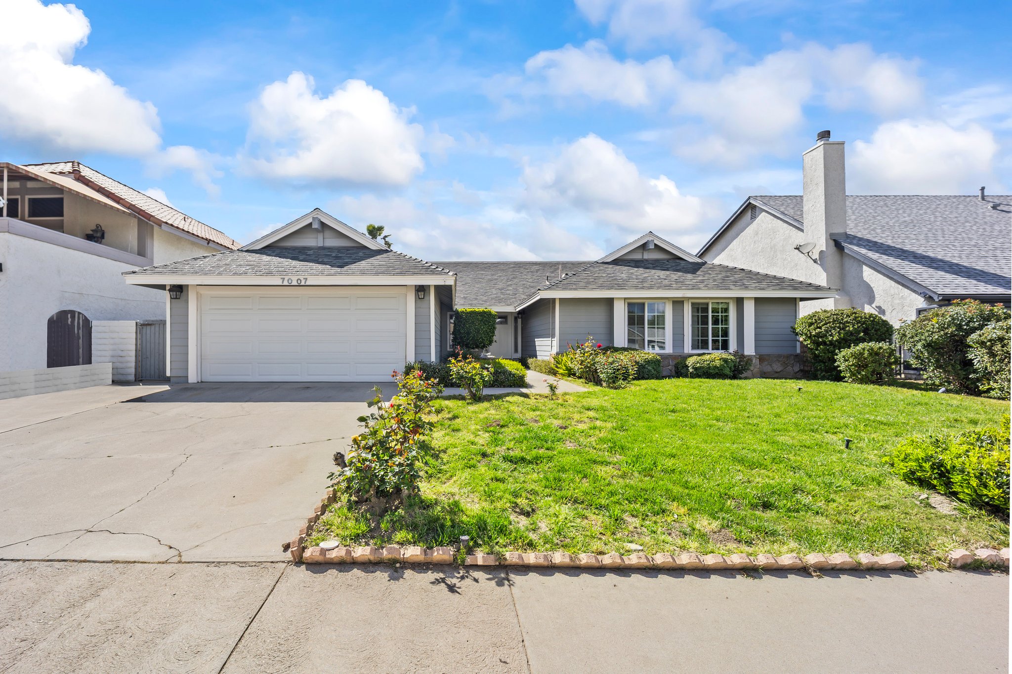 West Hills House: 7007 Royer Ave